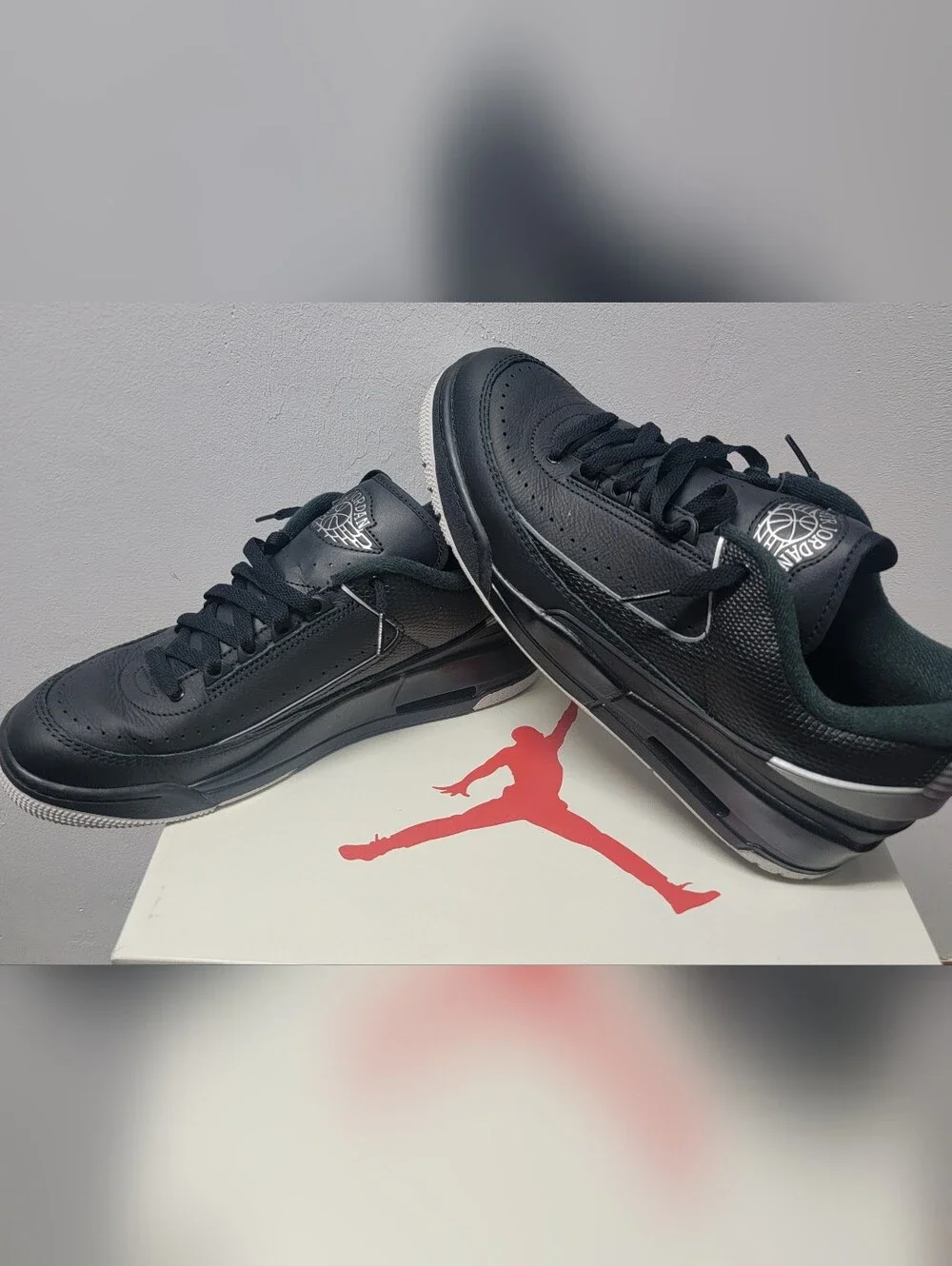 Jordan 2/3 Men's Black Low-Top Leather Sneakers Size 10.5